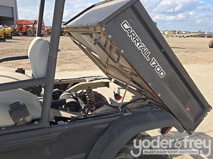 2020-club-car-carryall-1700-image-59