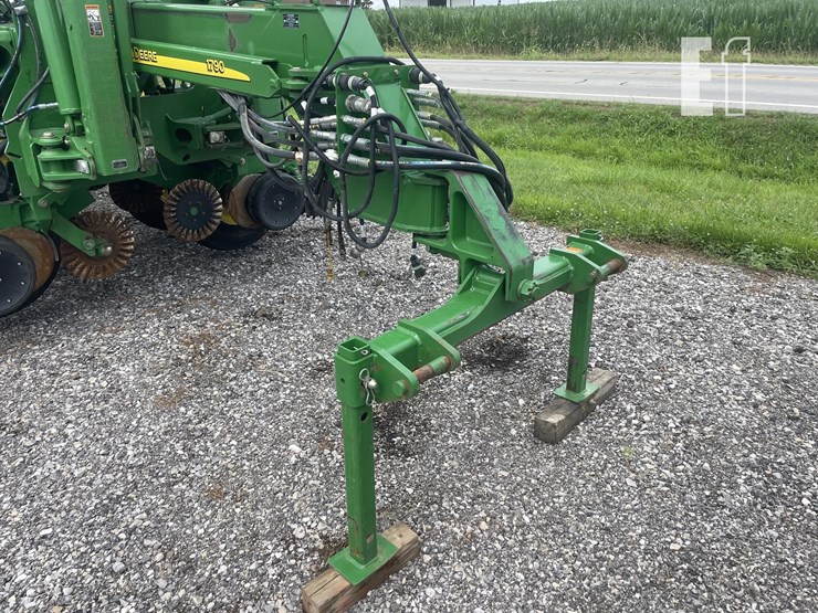 2012-john-deere-1790-image-26