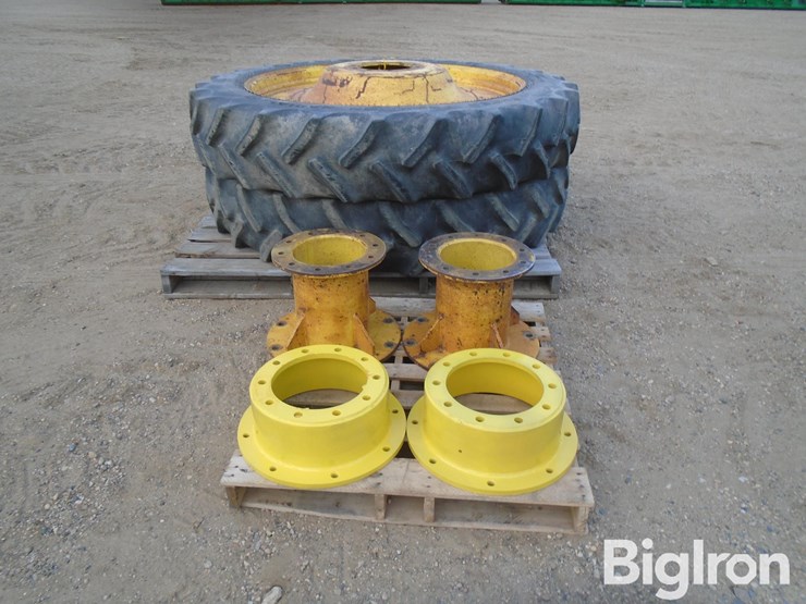 john-deere-380-image-2