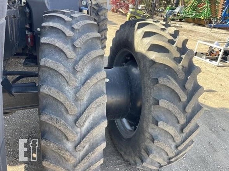 2012-case-ih-magnum-260-image-36