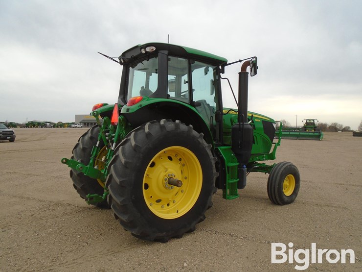 2023-john-deere-6155m-image-5