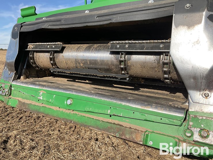 2015-john-deere-s680-image-9