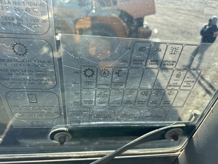 case-621f-xr-image-44