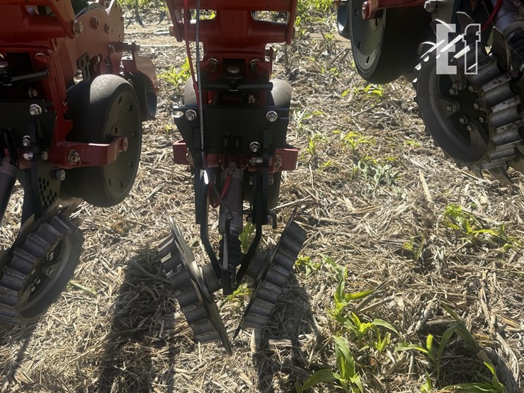 2024-case-ih-2160-image-76