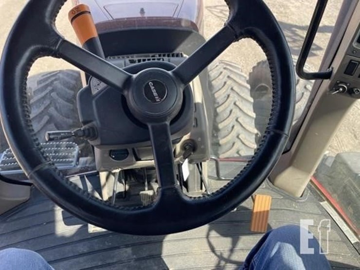 2012-case-ih-magnum-260-image-31