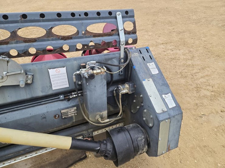 2013-case-ih-2208-image-10