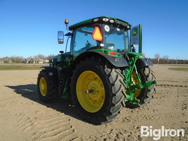 2023-john-deere-6r-155-image-10