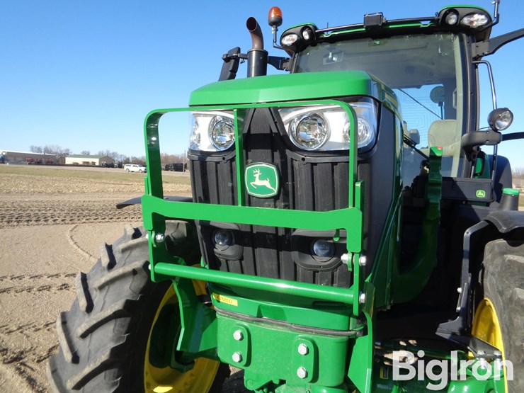 2023-john-deere-6r-175-image-11