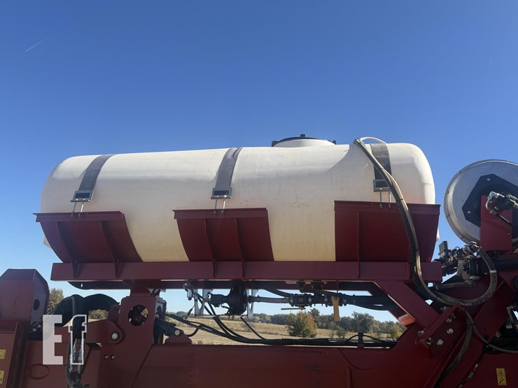 2024-case-ih-2160-image-79