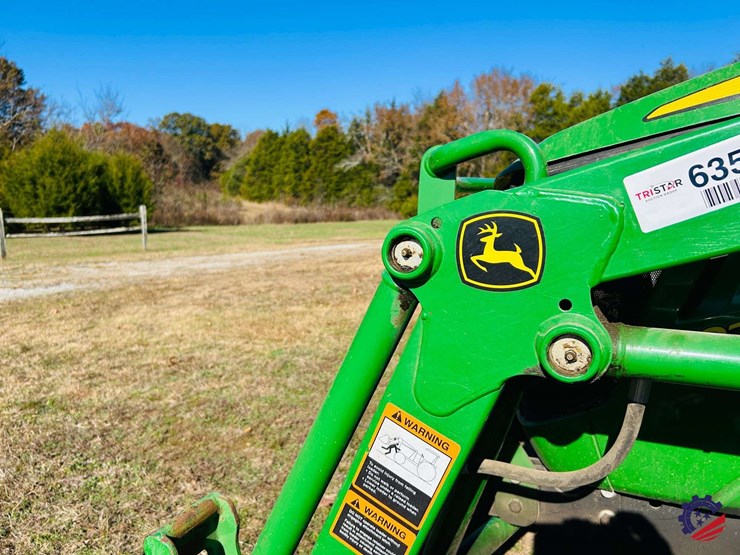 2016-john-deere-1025r-image-21