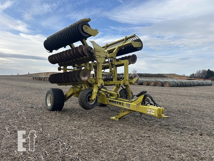 2020-degelman-pro-till-20-image-1