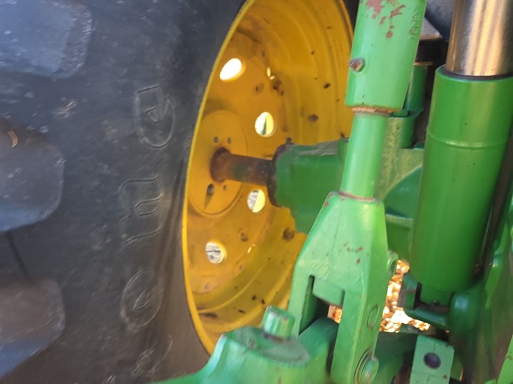 john-deere-7810-image-21