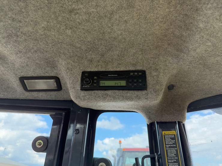 deere-310sj-image-32