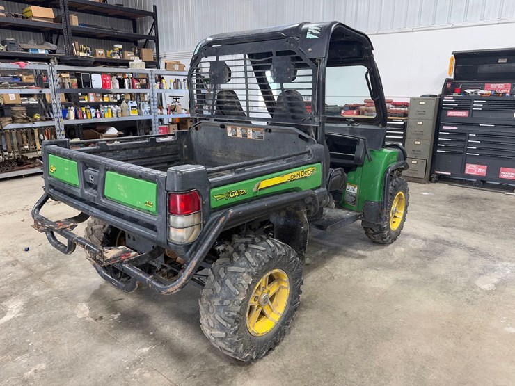 john-deere-gator-image-7