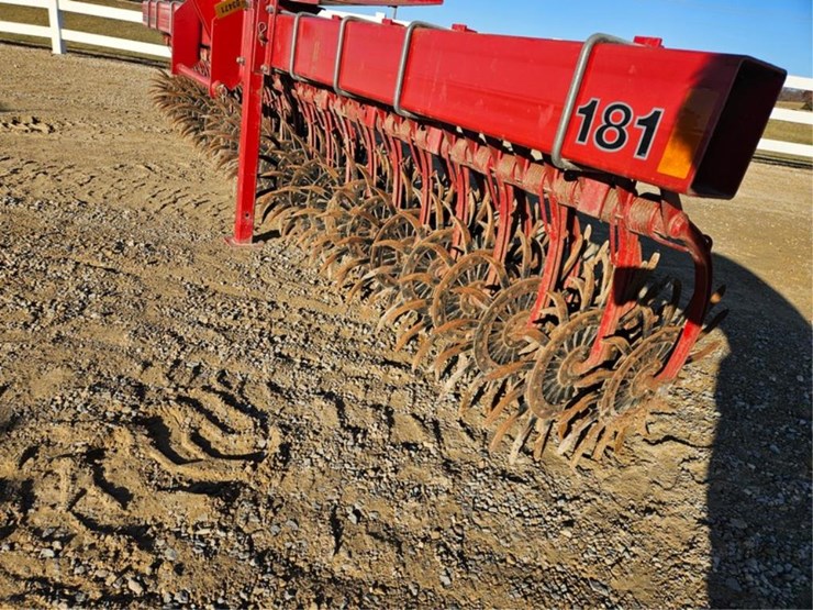 case-ih-181-image-11