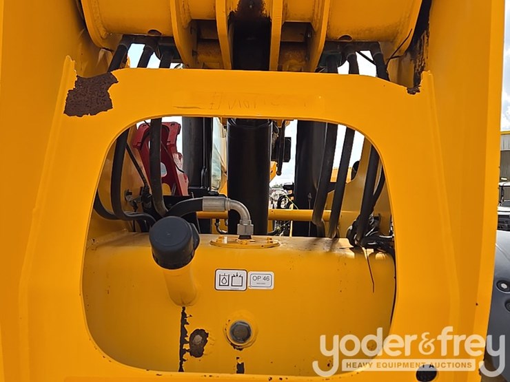 2017-jcb-510-56-image-62