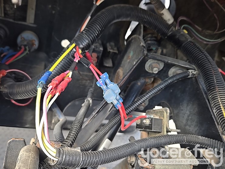 2020-club-car-carryall-1700-image-52