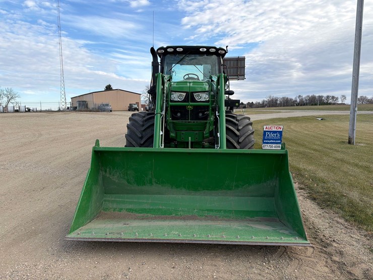 2013-john-deere-6150r-image-5