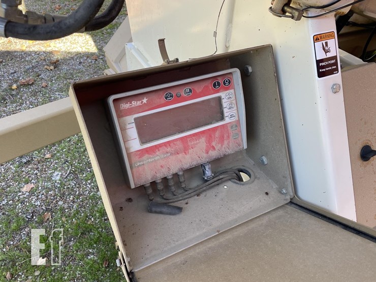 2010-unverferth-3750-image-39