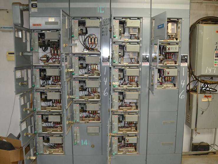 square-d-mcc-panel-w/-1-size-3-starter-w/-2-size-2-starters-w/-11-size-1-starter-w/-3-variable-drives-image-2