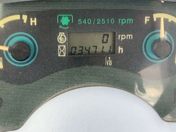 2013-new-holland-workmaster-40-image-43