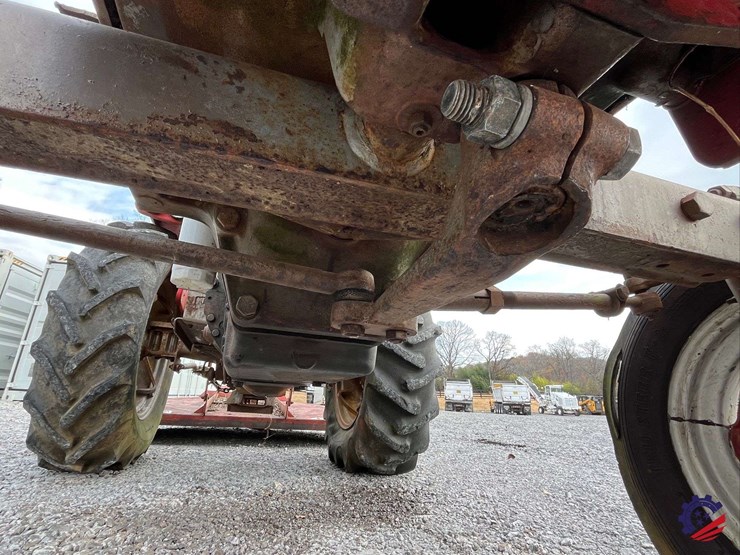 massey-ferguson-mf165-image-17