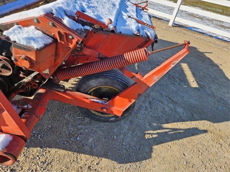 new-holland-477-image-15