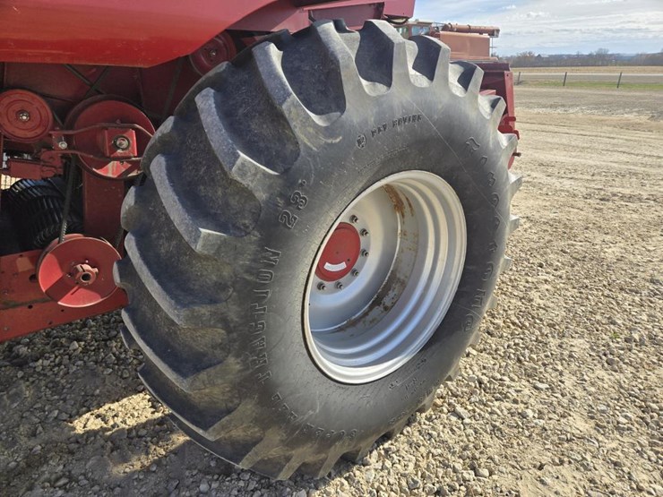 case-ih-1666-image-16