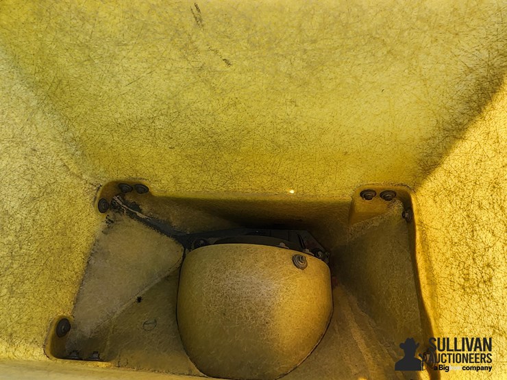 1995-john-deere-7200-image-19