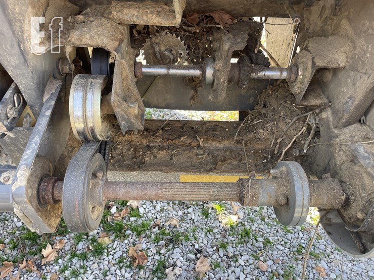 2013-gleaner-9250-image-17