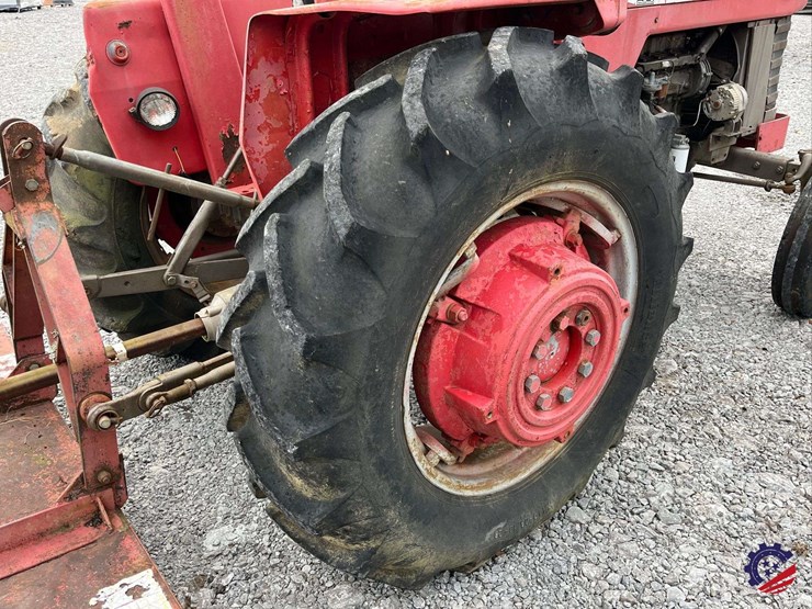 massey-ferguson-mf165-image-10