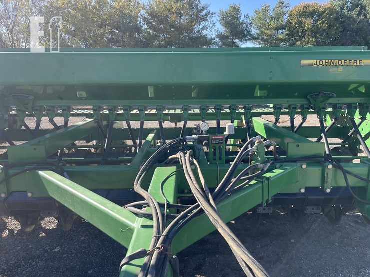 1997-john-deere-750-image-9