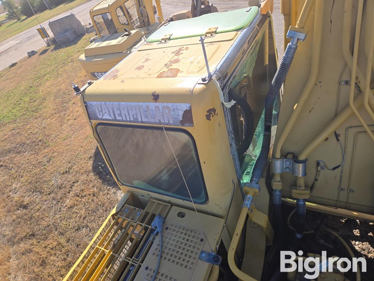 2005-caterpillar-330c-image-20