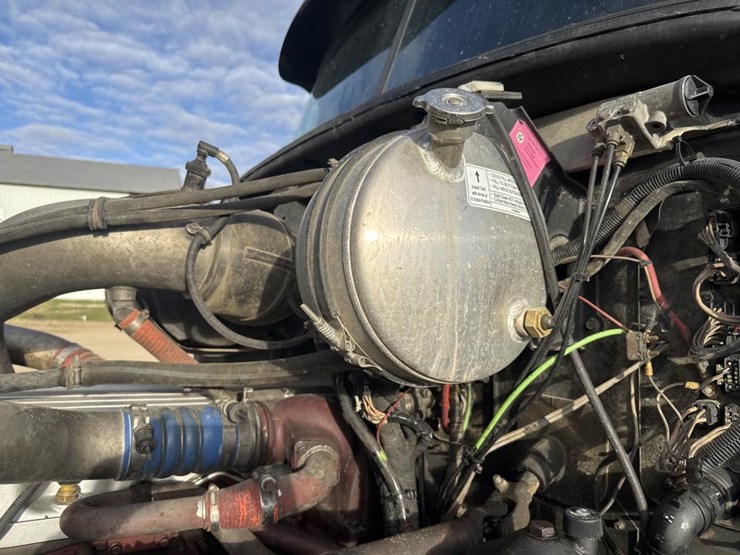 #1463-•-2007-mack-quad-axle-dump-truck-image-65