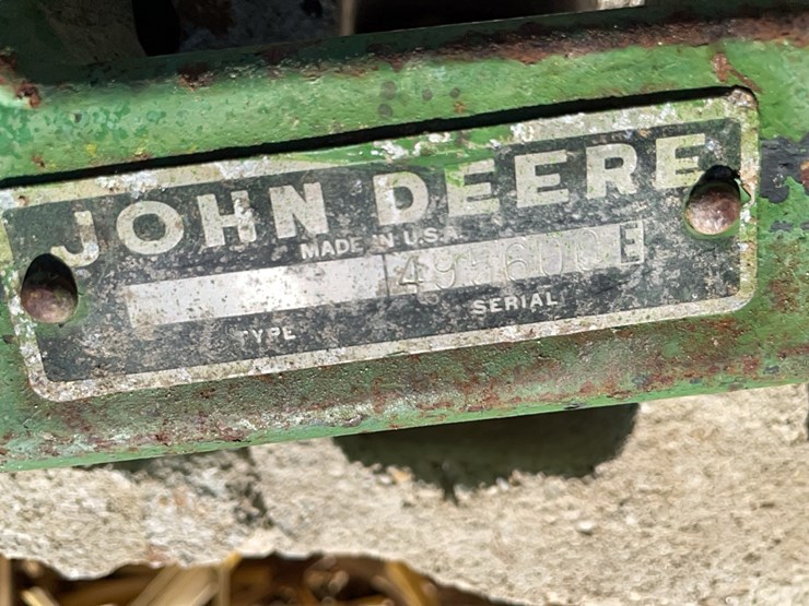 john-deere-350-image-17