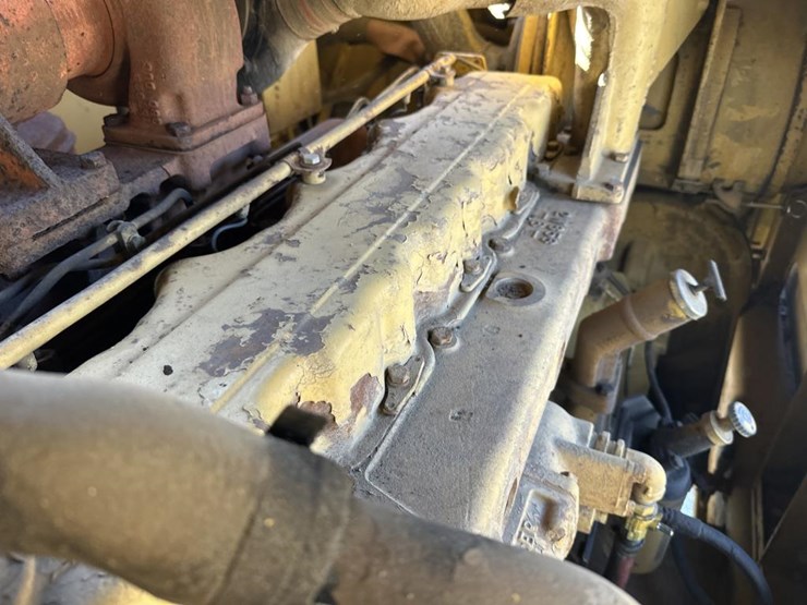 caterpillar-235-image-41