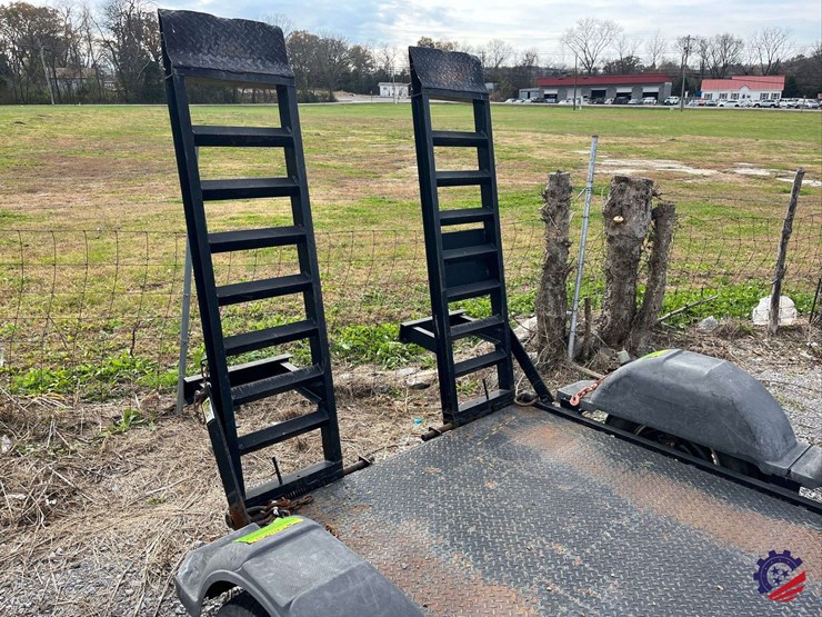 2017-mmdi-16’-t/a-car-hauler-tag-trailer-image-10