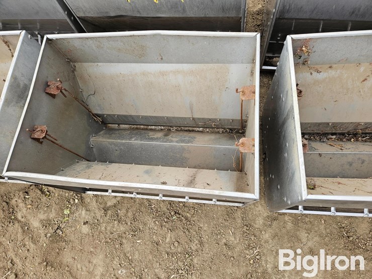 big-husky-stainless-steel-nursery-feeders-image-13