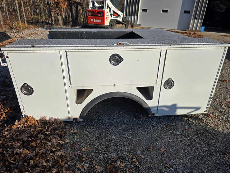 #22404-•-dakota-bodies,-inc-service-bed-image-21