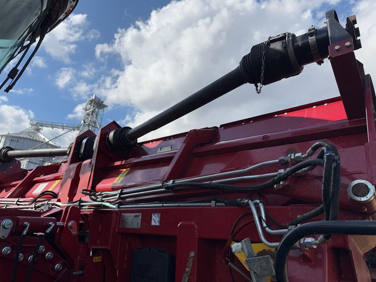 2023-case-ih-4412f-image-9