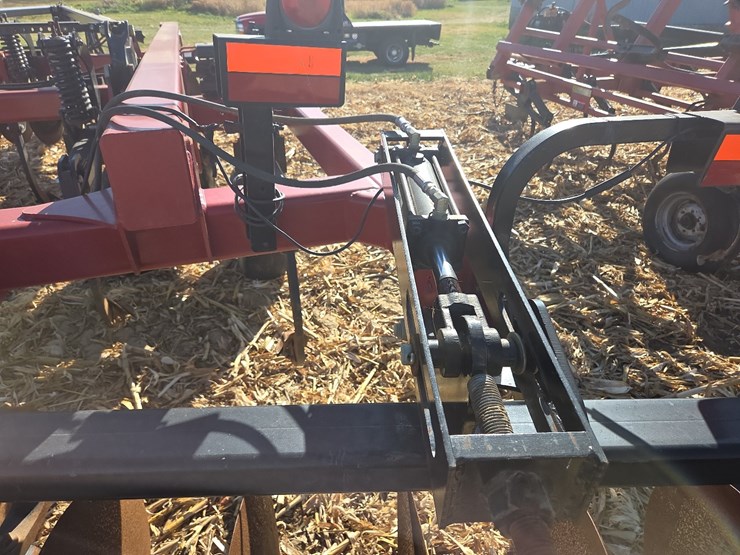 case-ih-690-image-14