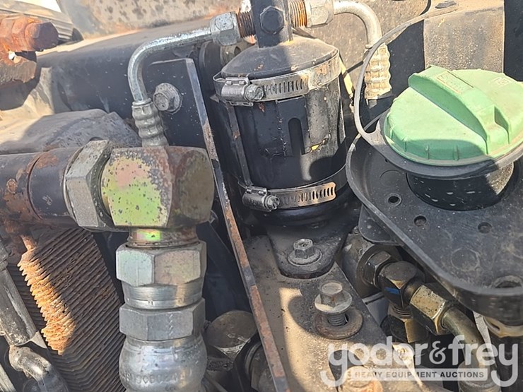 bobcat-331g-image-56