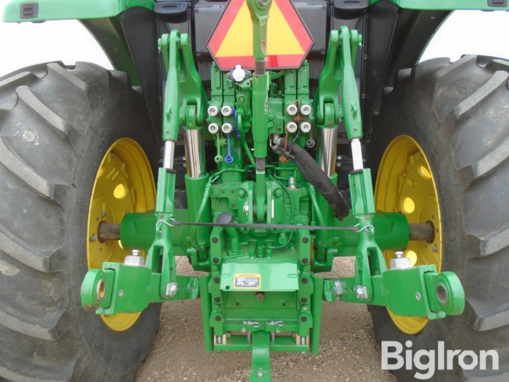 2023-john-deere-6155m-image-11