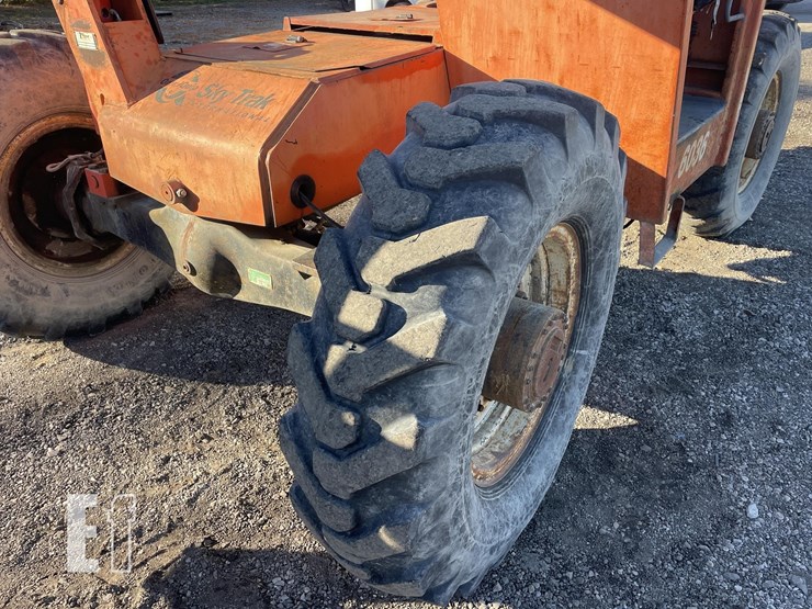 sky-trak-6036-image-5