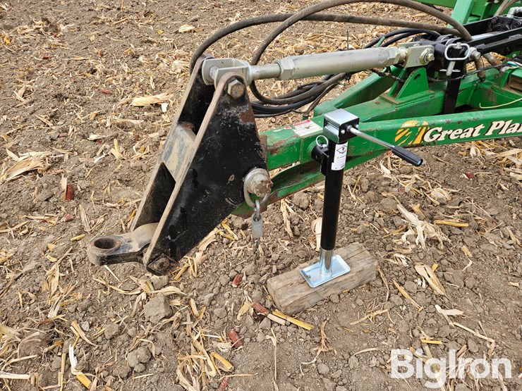 great-plains-series-vii-27'-wide-field-cultivator-image-10