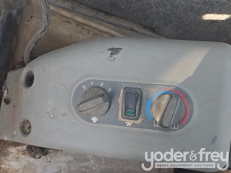 bobcat-331g-image-78