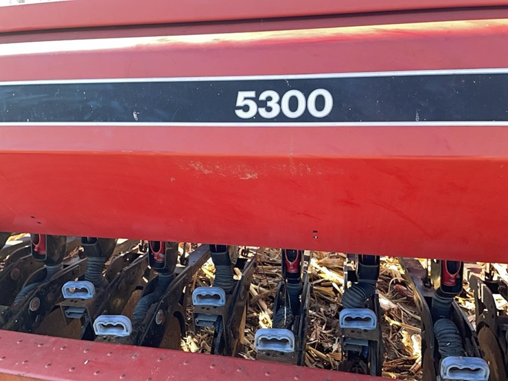 case-ih-5300-image-13