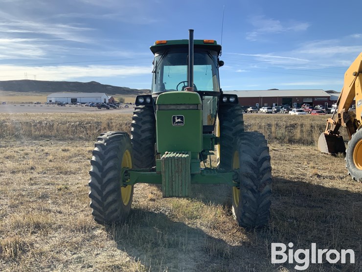 1986-john-deere-3150-image-2