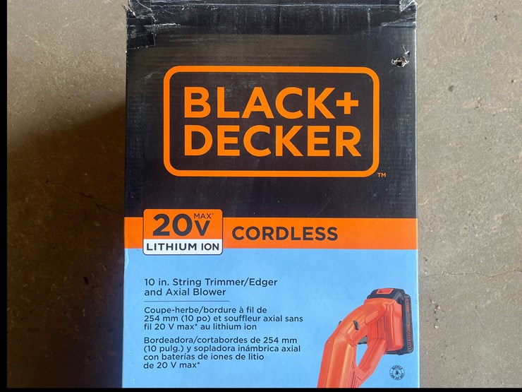 #4-•-black-and-decker-trimmer-and-blower-combo-image-3