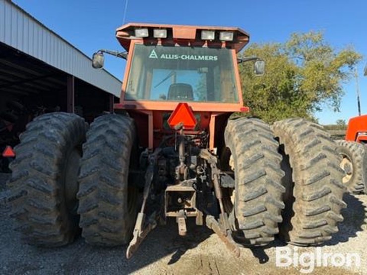 1982-allis-chalmers-8070-image-6